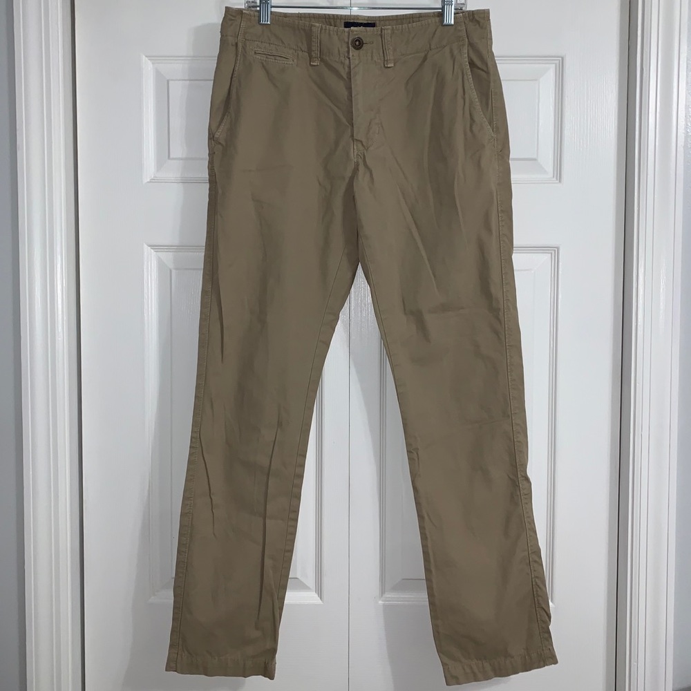 AMERICAN EAGLE SLIM STRAIGHT KHAKI PANTS